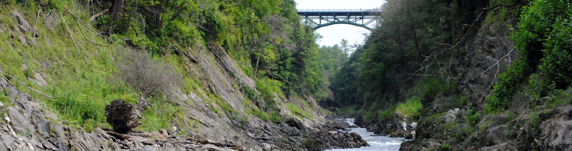Quechee state park bridge over gully, Vermont, USA